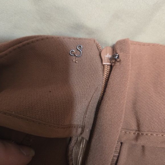 Womens Dynamite Kendall Slim Carob Brown Pants - Picture 9 of 9